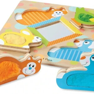 Melissa & Doug First Play Touch & Feel‎ Puzzle Peek-a-Boo Pets 4 Wooden Pieces